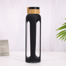 Garrafa de água de vidro com luva de silicone personalizada gratuita de 1000 ml para beber